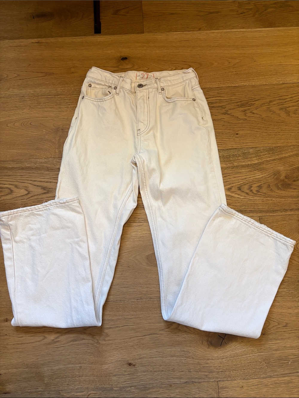 We The Free Cream Colored Straight Slight Flare Jeans size 27